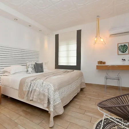 Apollon Boutique 3* Parikia (Paros)