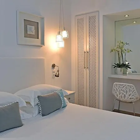 Apollon Boutique Parikia (Paros)