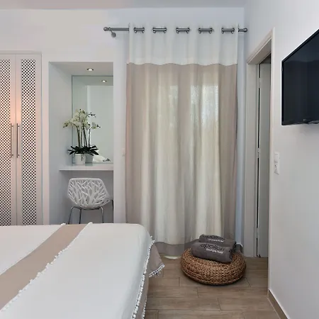 Apollon Boutique 3* Parikia (Paros)