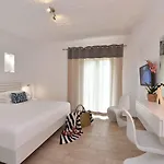 Apollon Boutique 3* Paro