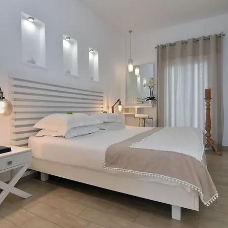 Apollon Design Boutique Hotell 3*