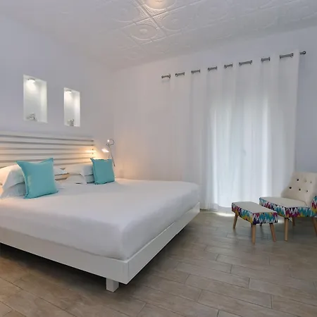 Apollon Design Boutique Hotel 3*