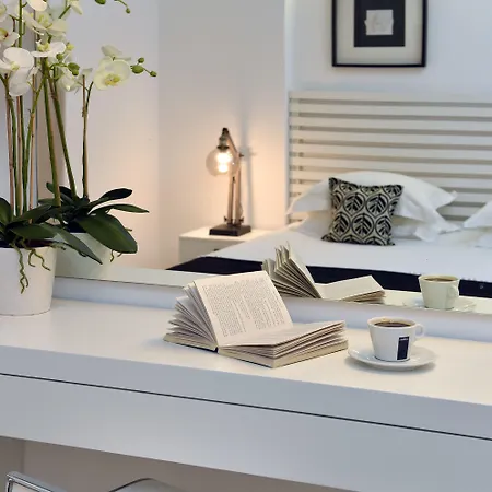 Apollon Design Boutique Parikia (Paros)