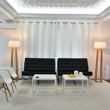 Apollon Design Boutique Hotell