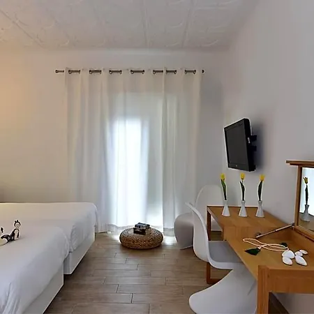 Apollon Design Boutique Parikia (Paros)