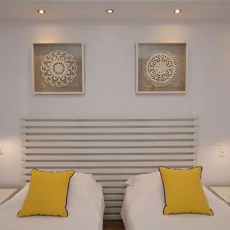 أبولون البوتيكي فندق 3*