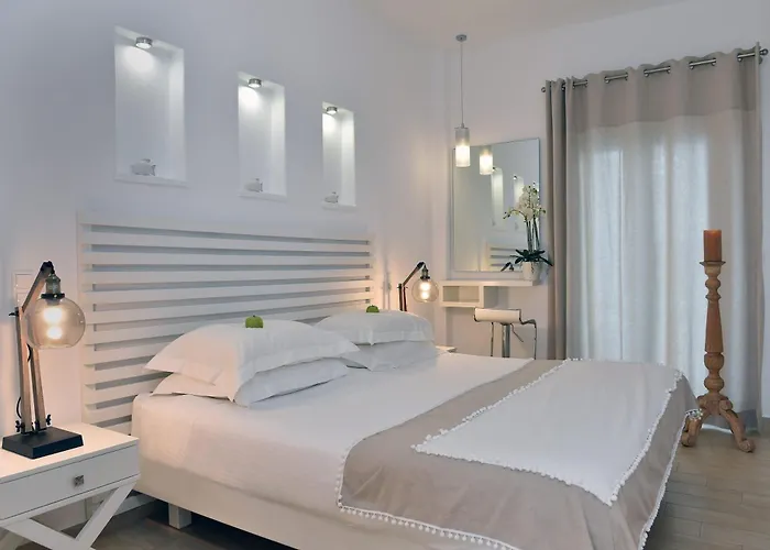 Apollon Boutique 3* Parikia (Paros)
