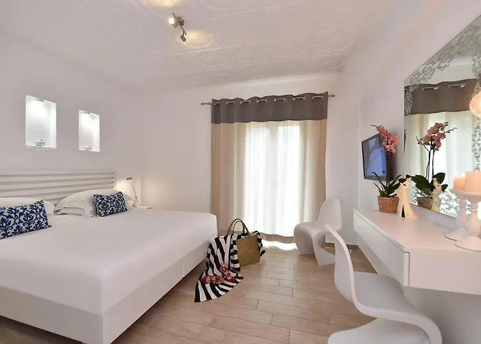 Apollon Boutique 3* Parikia (Paros)