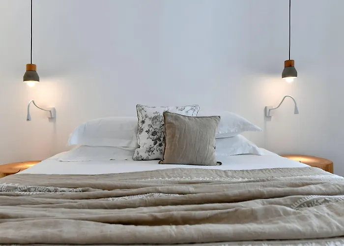 Apollon Boutique 3* Paro