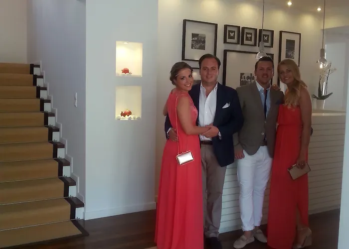 Apollon Boutique Paro